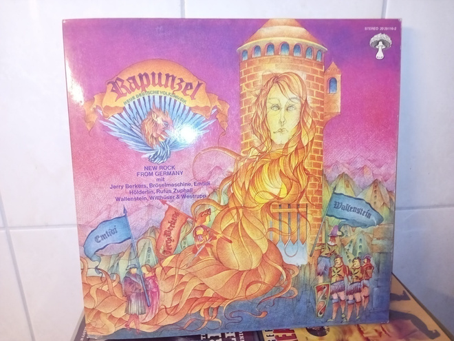 LP V/A : RAPUNZEL ( SIS POSTIKULU  )