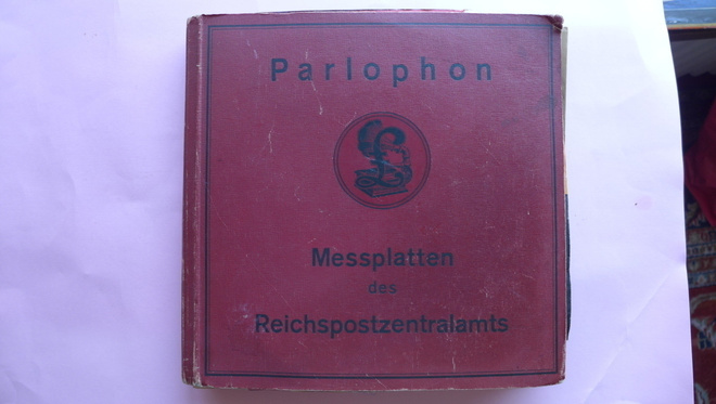 Äänilevyjä Vinyyli vanhoja 10 kpl ja kansio PARLOPHON musiik