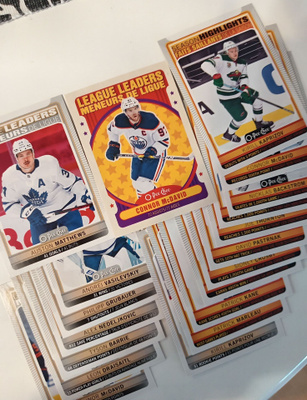 OPC NHL Hockey O-Pee-Chee 2021-22  600 korttia numerot 1-600