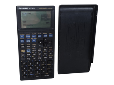 Retro tieteislaskin kosketusnäytöllä (Sharp EL-9600)