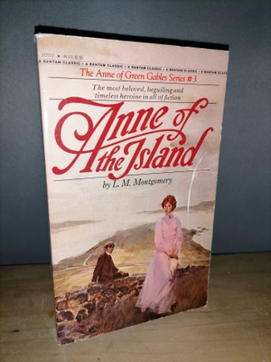L. M. Montgomery - Anne of Ithe Island - Bantam