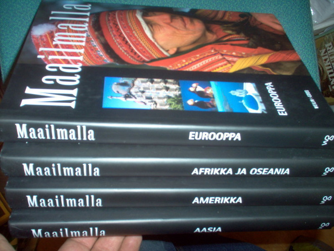 Kotilainen (toim) : Maailmalla 1-4 (1.p. 2008) Sis.postikulu