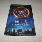 Veronica Roth Neljä -sid - pikkukuva 1