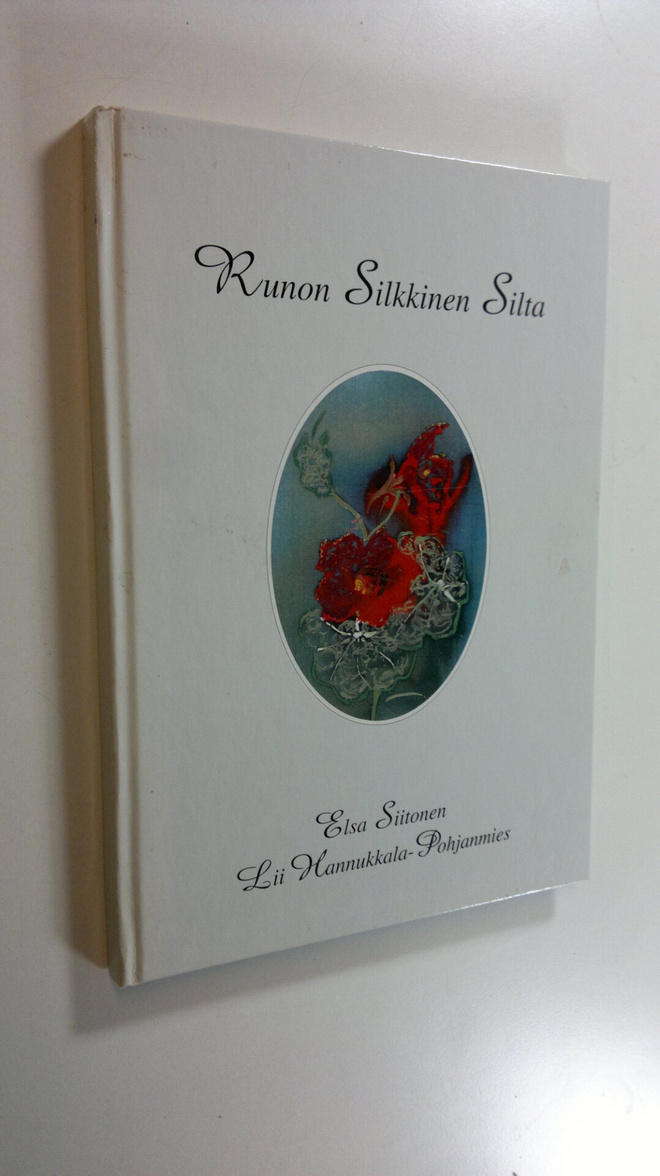 Eila Inkiläinen : Palanen silkkiä välkkyvää