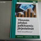 Talentum kirja Ylimmän johdon palkitsemisjärjestelmät - pikkukuva 1