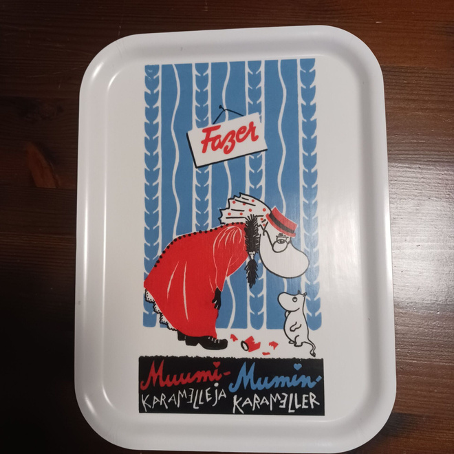 Fazer Muumikaramelleja tarjotin