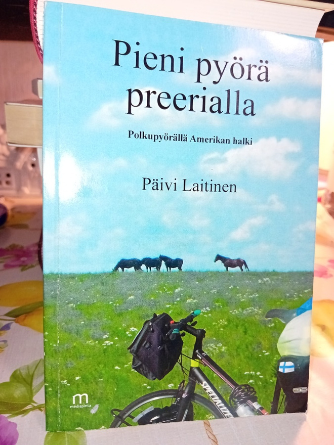 Laitinen  :  Pieni pyörä preerialla  ( SIS POSTIKULU )