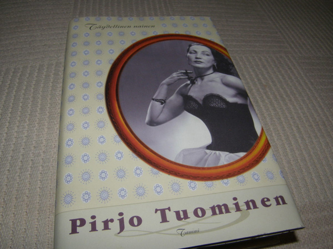 Pirjo Tuominen Täydellinen nainen  -sid