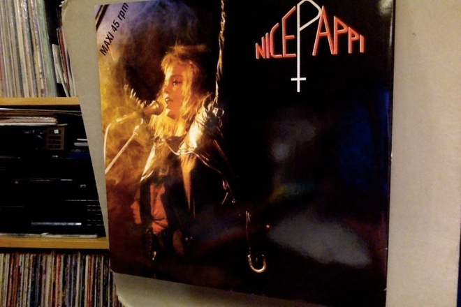 NICEPAPPI ::: NÄYTELLÄÄNKÖ ::: VINYYLI  MAXI 12"  FIN -1986