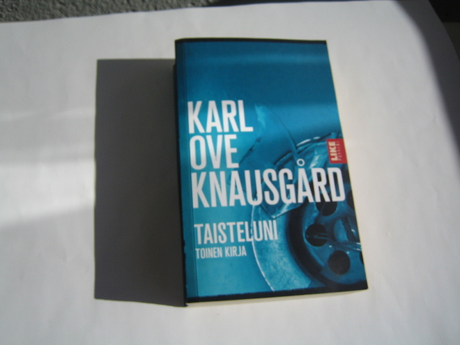 Karl Ove Knausgård - Taisteluni, toinen kirja (2015, 3.p.)