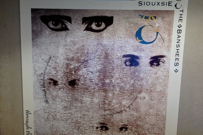 SIOUXSIE&THE BANSHEES - THROUGH THE LOOKING GLASS-VINYL LP