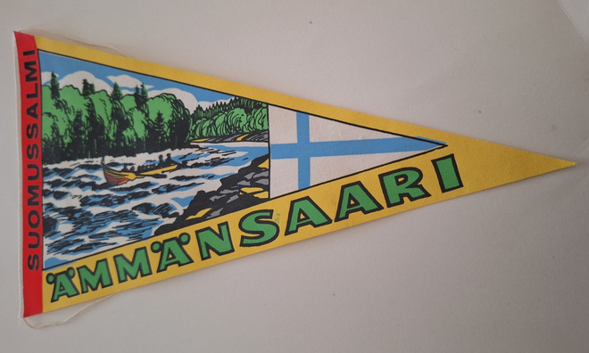 SUOMUSSALMI - ÄMMÄNSAARI Vintage iso matkailuviiri