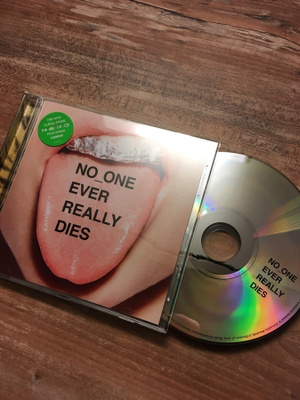 Nerd . No one ever really dies CD pharrel williams