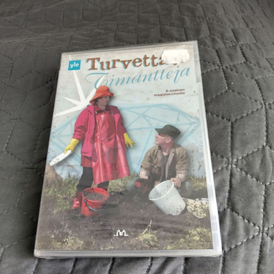 Turvetta ja timantteja DVD **muoveissa**