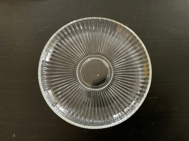 Säde -leivoslautanen , 13,5 cm. Göran Hongell , 30 -luvulta