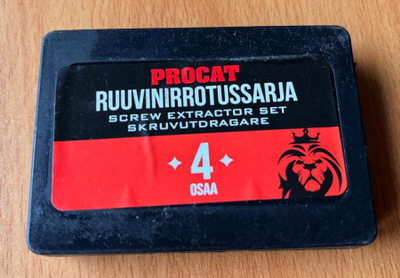 Ruuvinavaussarja ruuvinirrotussarja