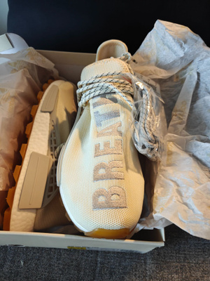 Pharrell NMD HU Trail Cream white /42
