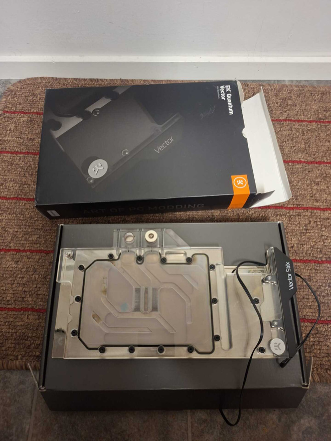 EkWb-Quantum Vector Strix RTX 3080/3090 waterblock