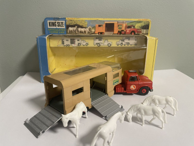 Matchbox K-18 Articulated Horse Van leluauto 60-luvulta