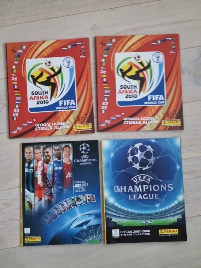 Panini keräilykansiot 4 kpl Champions League,  MM2010