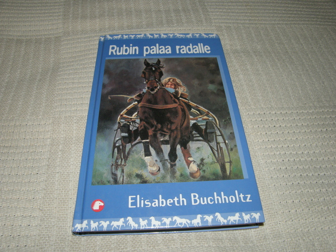 Elisabeth Buchholtz Rubin palaa radalle