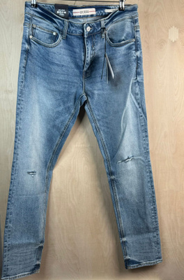 GUESS Skinny -farkut, siniset, koko W32 – uudet lapuilla