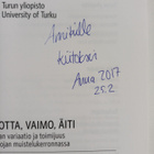 Anna Hynninen : Minä, lotta, vaimo, äiti : kerronnan vari... - pikkukuva 2