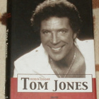 TOM JONES # Robin Eggar # KIRJA - pikkukuva 1