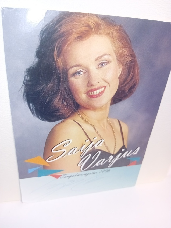 Fanikortti Saija Varjus ( SIGNED  /  NIMIKIRJOITUS  )