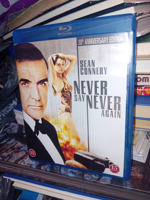 Blu-ray 007 Never say never again ( SIS POSTIKULU )
