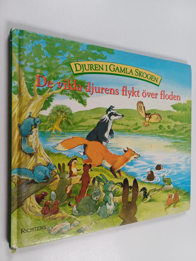 Colin Dann ym. : De vilda djurens flykt över floden