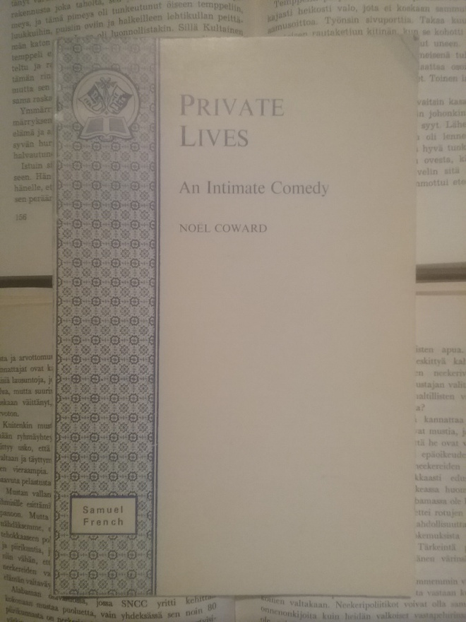Noël Coward - Private Lives: An Intimate Comedy (softcover)