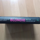 BLONDIE - Mustaa Valkoisella (Kirja) - pikkukuva 3