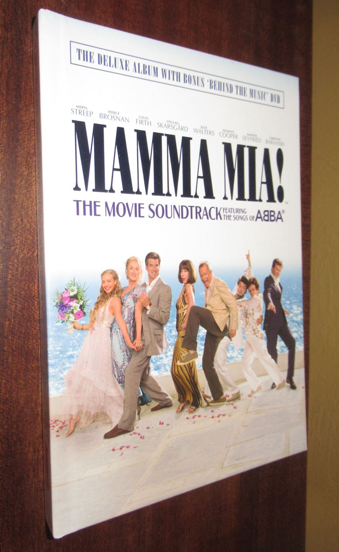 Mamma Mia 2dvd boxi + vihko albumi