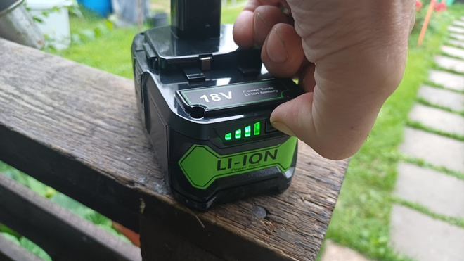 Ryobi One+ akku 8 Ah 18 V ***UUSI***