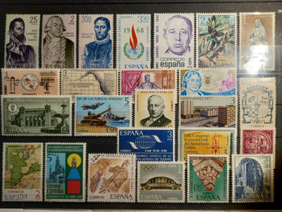 ESPANJA suuri levyllinen postituoreita **