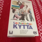 Lasten tarhan kyttä Vhs - pikkukuva 3