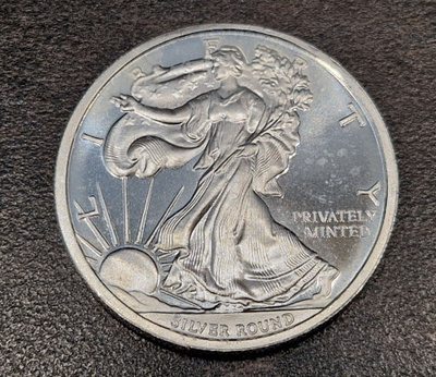 1/2 oz 999 Hopea raha Walking Liberty Tribute (1)