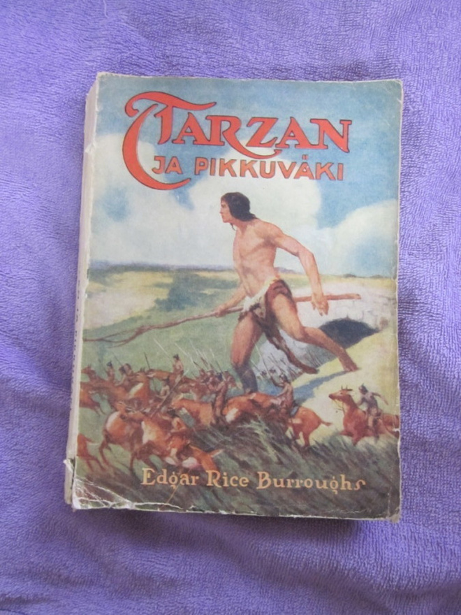 TARZAN JA PIKKUVÄKI v 1943 ; edgar rice burroughs