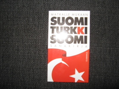 SUOMI TURKKI SUOMI SANAKIRJA v.2004