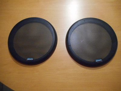 Auton kaiuttimen ritilät 2kpl. Soundstream Granite n..180mm.