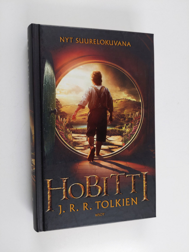 J. R. R. Tolkien : Hobitti, eli Sinne ja takaisin