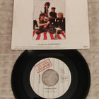 The Alarm Sixty-eight Guns 7"Single - pikkukuva 2