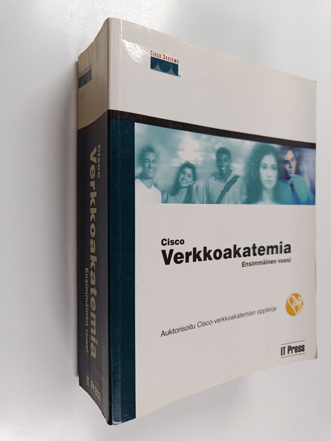 Ciscon verkkoakatemia : 1. vuosi