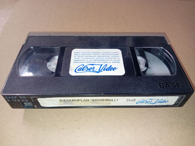 VHS RIEMUKUPLAN VAUHTIRALLI ( EI KOPPAA  ) SIS POSTIKULU
