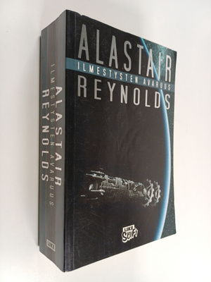 Alastair Reynolds : Ilmestysten avaruus