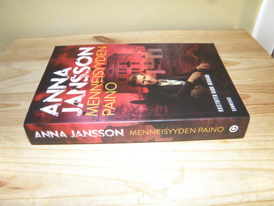 Anna Jansson Menneisyyden paino (nidottu)