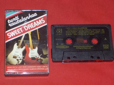 C-kasetti - TUNTI RAUTALANKAA - Sweet Dreams - 1987 EX+