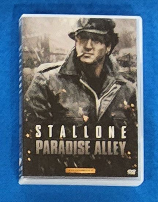 Paradise Alley – helvetin kapakka (leikkaamaton versio)