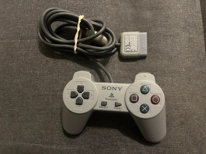 PS1 Ohjain (SCPH-1080)